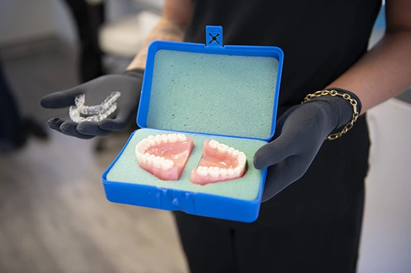 Dental X-ray used to evaluate sleep apnea treatment
